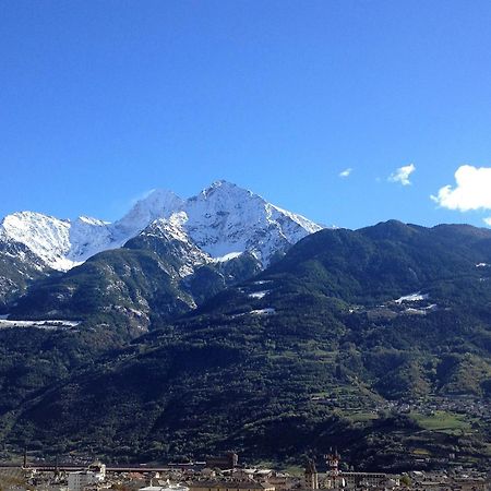 Apartamento Alpinetouch Aosta Exterior foto
